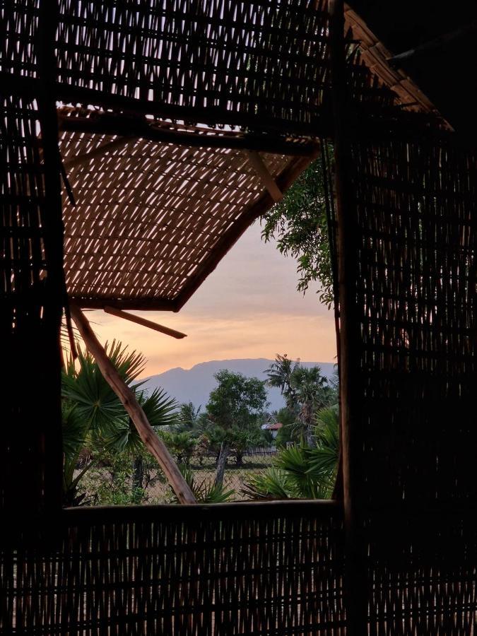 Salt Field Glamping Hotel Kampot Kültér fotó